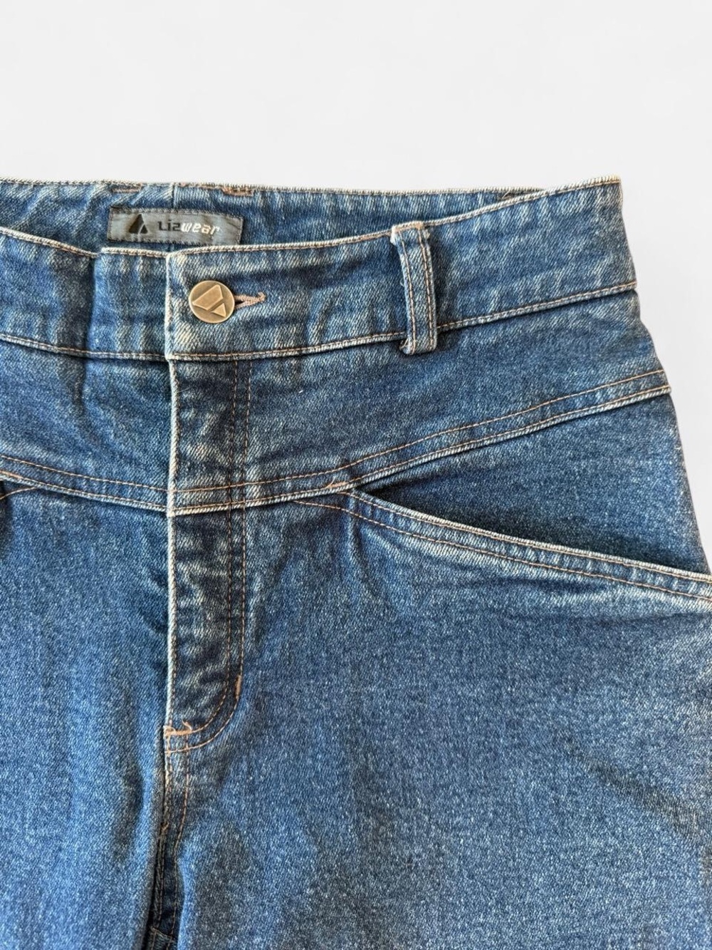 Y2k High Rise Mom Jeans - Picture 3 of 7